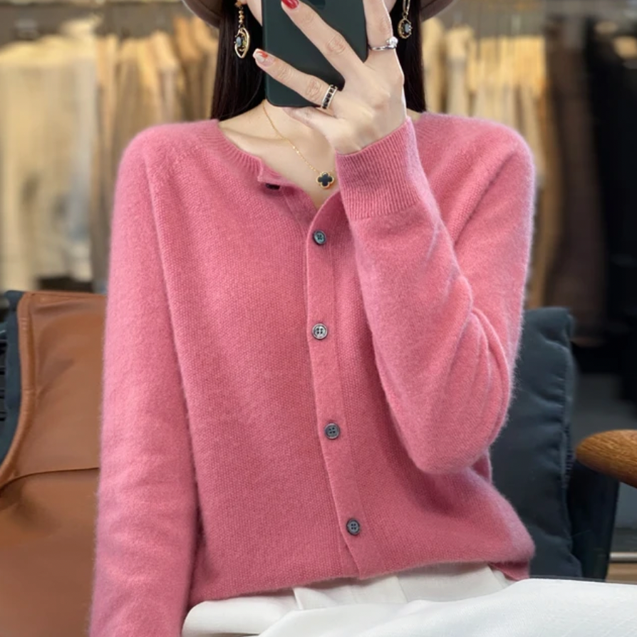 Leyla | Classic Button-Up Knit Cardigan